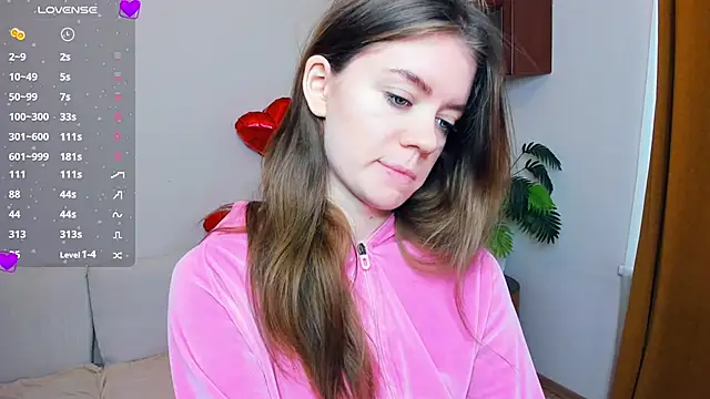 AngelesBenitz online show from February 15, 7:51 am