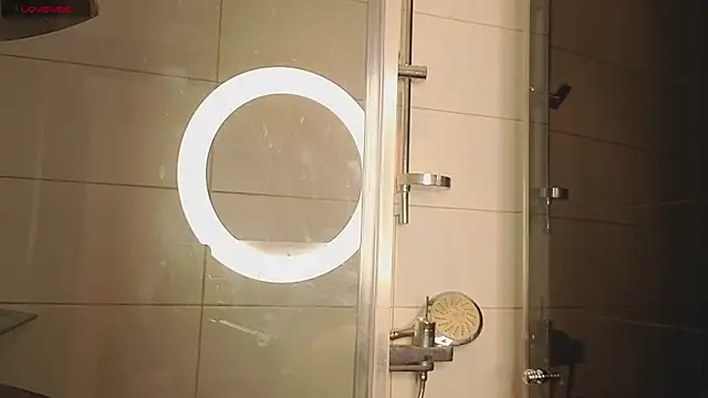 KristleKirst online show from March 13, 10:27 am