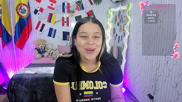 Canndyy tay1 online show from July 3, 12:00 pm