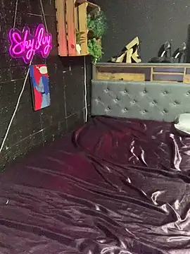 Shy-Ivy online show from April 1, 9:12 pm