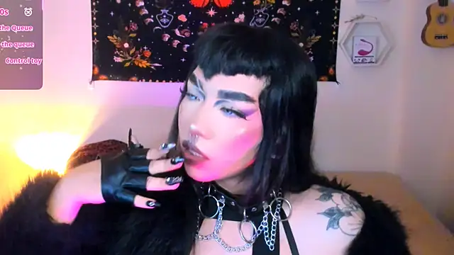 VexieDemon666 online show from November 23, 1:30 am