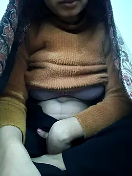 Only Lali online show from January 8, 4:05 am