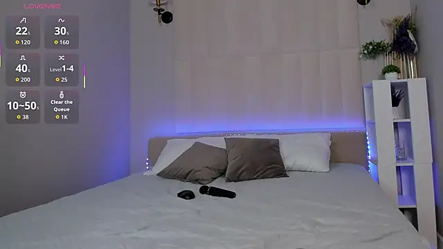 LiraRevery online show from February 19, 11:25 pm