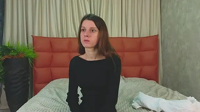 VelvetNyxen online show from December 18, 2:55 pm