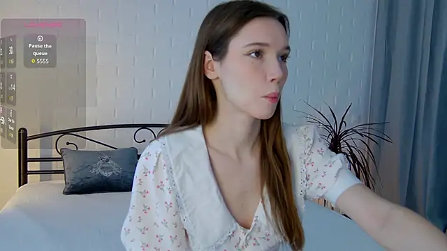 NicoletteBean online show from November 29, 8:18 am