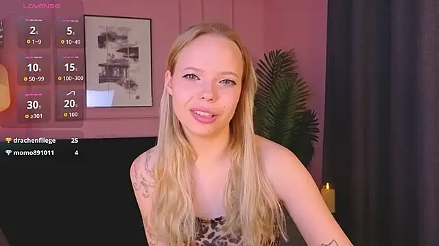 lucy loy online show from November 28, 2:42 pm