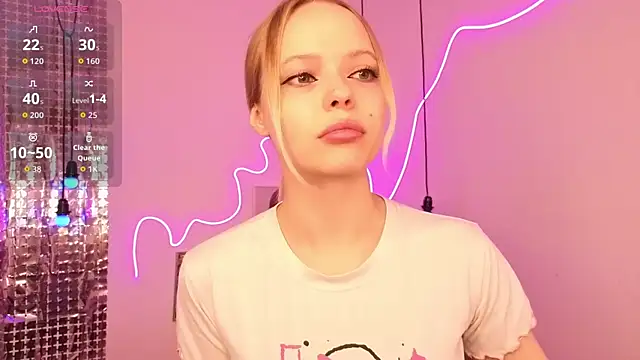 lucy loy online show from December 17, 1:59 pm