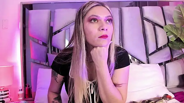 zoe  harper online show from November 21, 6:43 pm