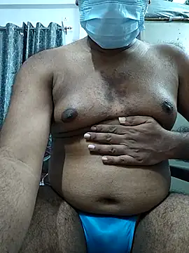 Littlehardon online show from December 17, 7:18 pm