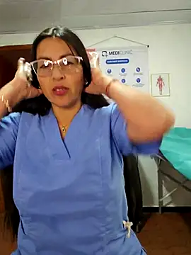 JustSamantha  online show from March 9, 12:52 pm