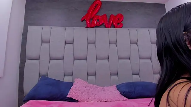 Sarita Ass online show from April 16, 1:17 am