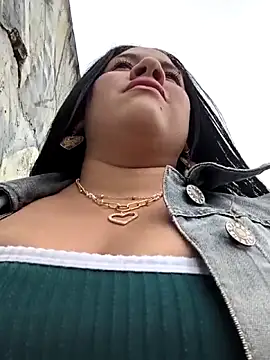 Kendra-daring online show from February 13, 7:04 pm