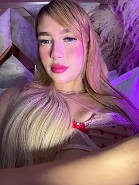 valeryfox   online show from December 18, 10:36 pm