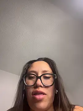 LyaRose online show from February 3, 2:53 am