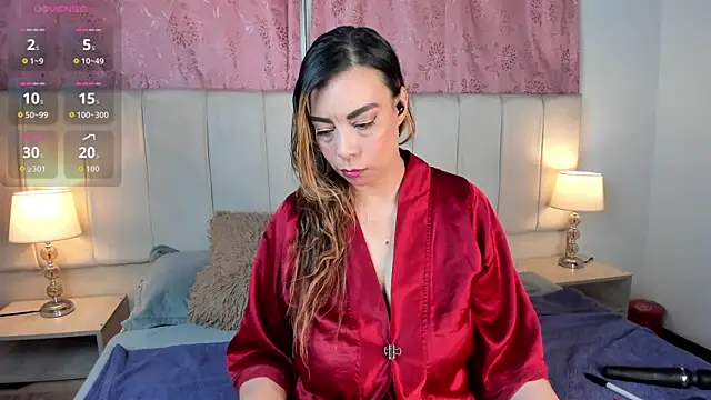 mia  gv online show from April 7, 12:29 pm