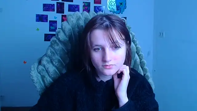 Alice Wonderme online show from February 7, 6:39 am