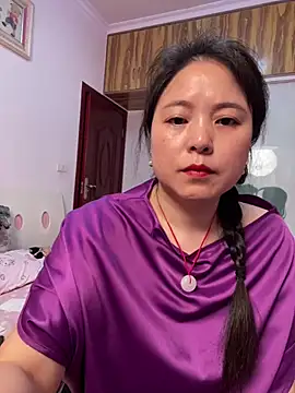 tianwei2567 online show from May 17, 8:08 pm