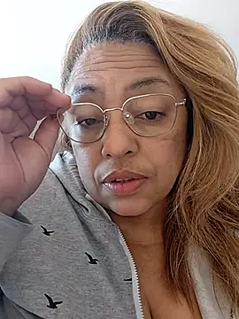 Halanamorena online show from November 26, 11:33 am