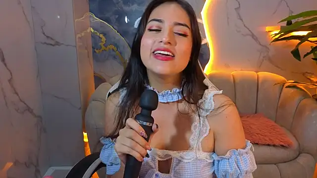 Anny Star Tx online show from March 29, 8:30 pm