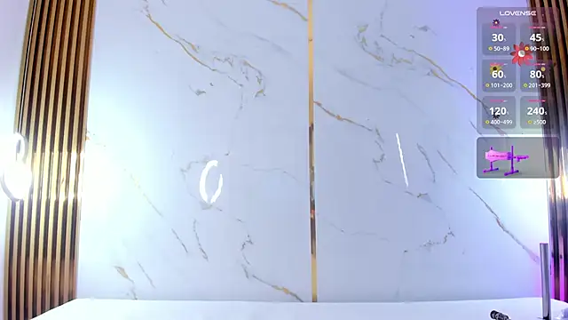 VanessaBoch online show from April 18, 7:58 pm