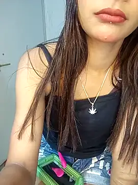 LOVELY BABYJI online show from December 20, 2:32 pm