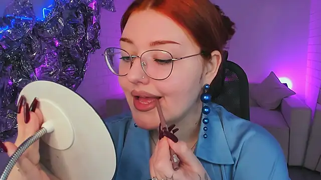 StaceyJensen online show from February 5, 9:56 am