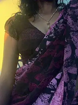 honeygirl6996 online show from June 4, 6:40 am
