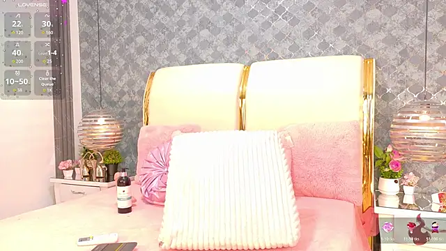 ThianaGarcia online show from February 20, 2:18 pm