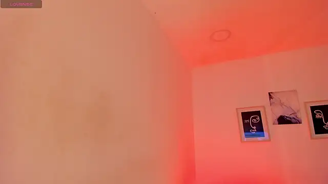 alejandrarojas  online show from February 21, 12:39 pm