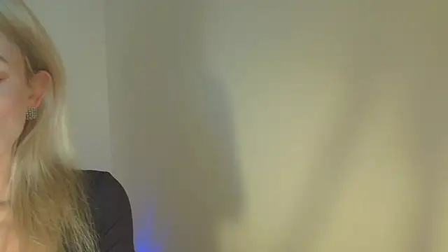 Sweet Eira online show from January 18, 3:52 pm