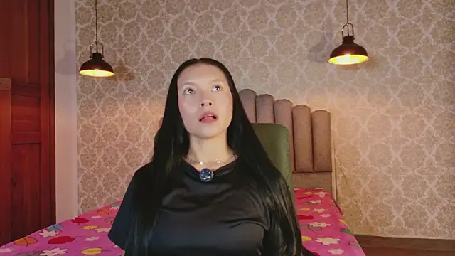 Cloe16  online show from March 3, 8:04 pm