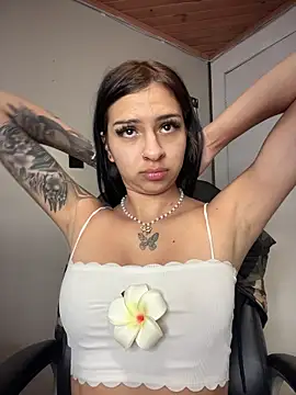 Hilary pink10 online show from November 23, 2:36 am