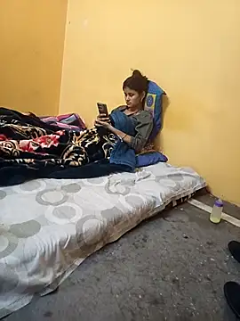 supreiya online show from November 30, 8:02 pm