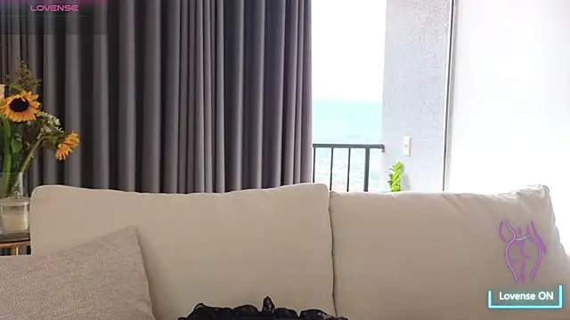 samy clay online show from April 11, 4:21 pm