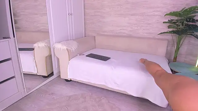 SexyElisabeth online show from June 23, 2:15 pm