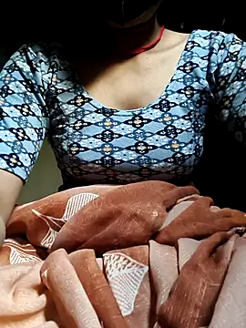 Punam panjabi online show from April 9, 11:15 am