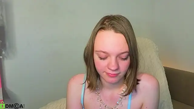 Olivia Riesz online show from February 22, 6:47 am