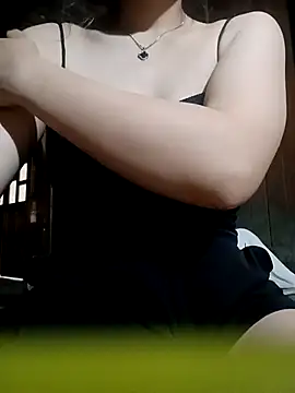 NariShow online show from April 14, 11:16 pm