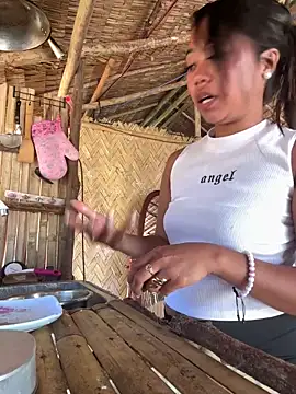 Juliet official pro online show from April 18, 1:41 am