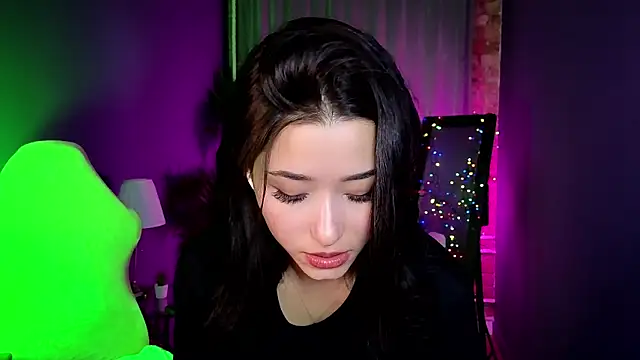 RedMidnight online show from July 28, 8:52 pm
