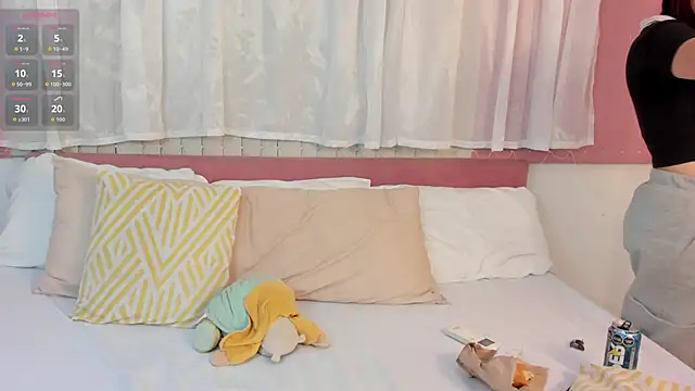 CharlotteBlossom online show from January 7, 8:12 pm