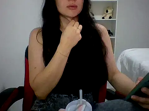 melissaaguiar online show from November 25, 9:11 am