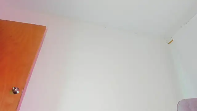 sophie 1  online show from January 7, 9:12 am