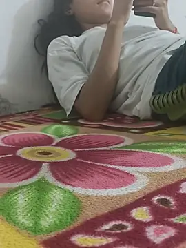 anjli 22 online show from July 19, 1:24 pm