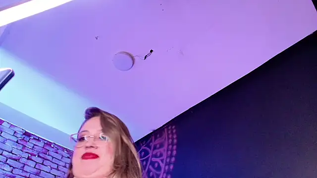 Anto Thompson online show from February 11, 9:38 pm