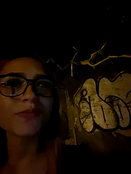 dania val online show from November 26, 3:29 am