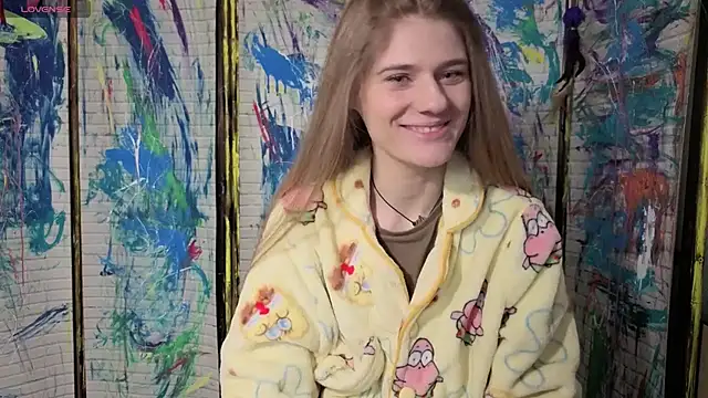 Adell Love online show from April 24, 1:58 pm