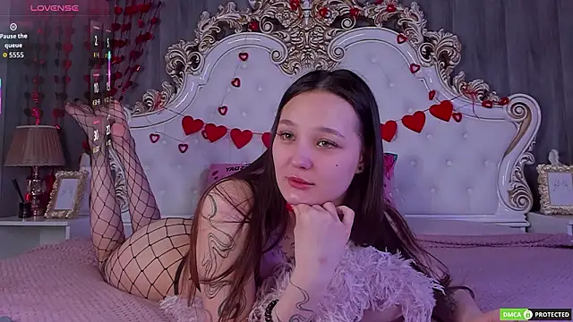 StellaGregory online show from February 18, 8:57 am