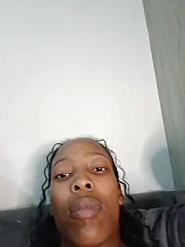 MsParisSmith online show from February 24, 8:07 pm