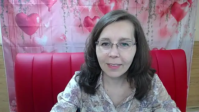 DaisyEdit online show from April 6, 5:19 am